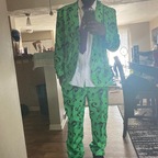 Top OnlyFans creator in under the tree in NE. - Vloco under the tree in NE. profile photo