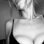 Top OnlyFans creator in AUS - Ella Rouge ?