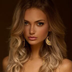 Top OnlyFans creator in Switzerland - Nienke Switzerland profile photo